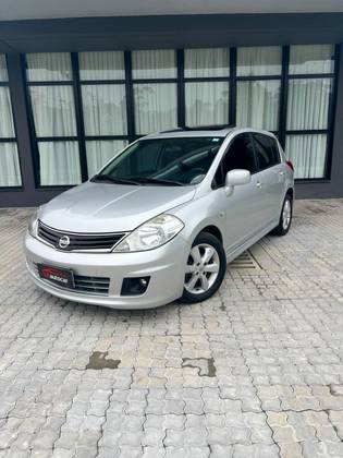 NISSAN TIIDA 1.8 SL 16V FLEX 4P AUTOMÁTICO NISSAN TIIDA 1.8 SL 16V FLEX 4P AUTOMÁTICO